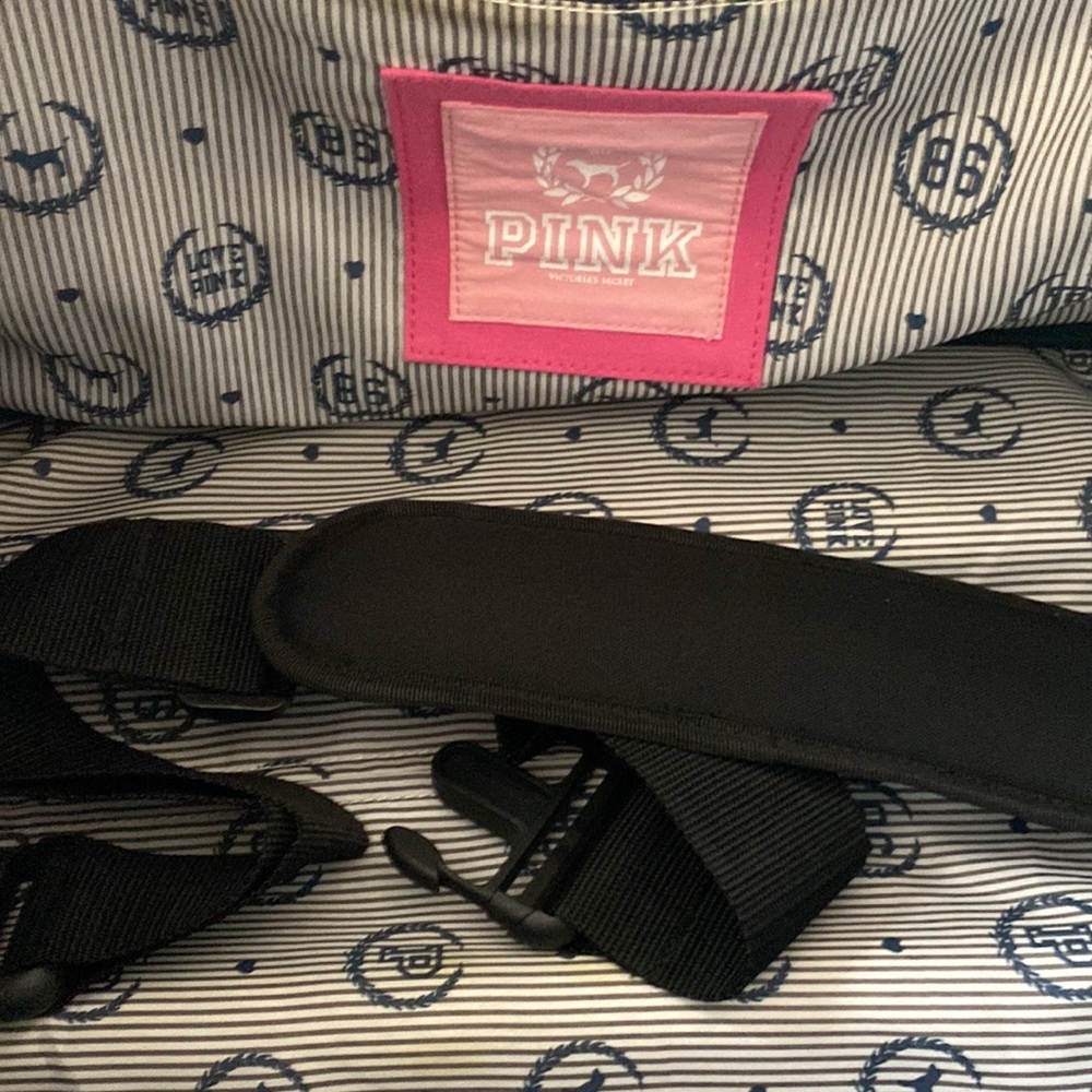 Victorias Secret Pink Travel Bag - Picture 10 of 17